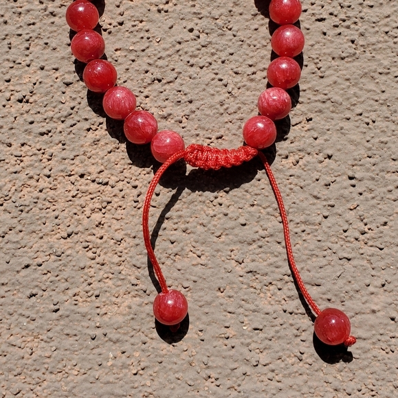 New Red Jade Adjustable Rope Pull Bracelet. - Picture 5 of 13